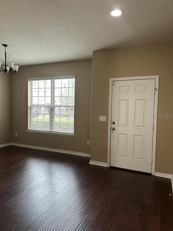 Building Photo - 3034 Winglewood Cir