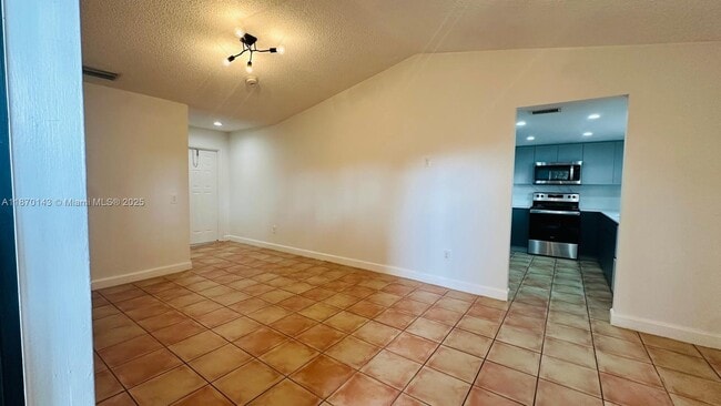 Building Photo - 15210 SW 48th Terrace