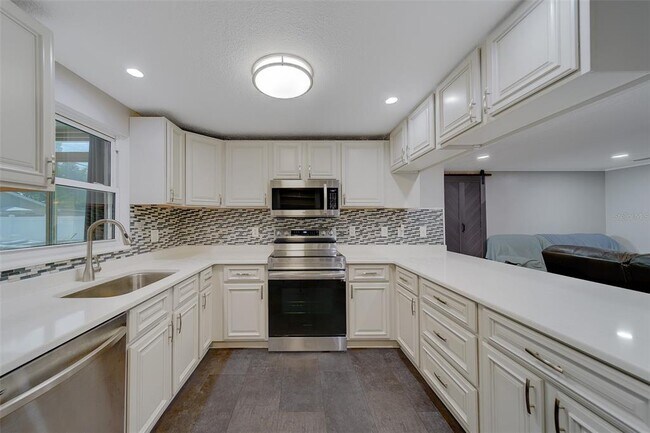 Building Photo - 7849 86th Way N