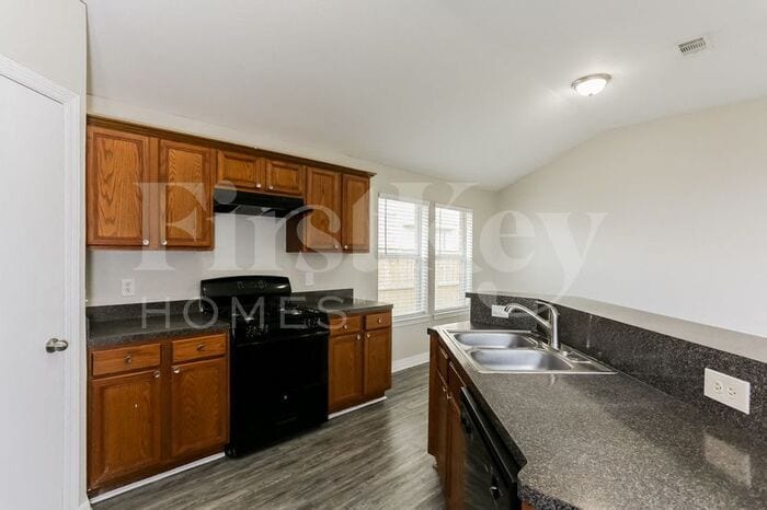 Building Photo - 23615 Mesquite Trail Ln