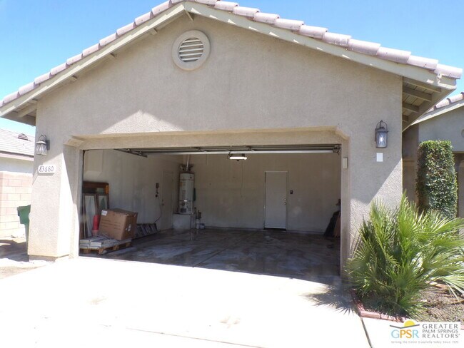 Building Photo - 83680 Jaderock Rd