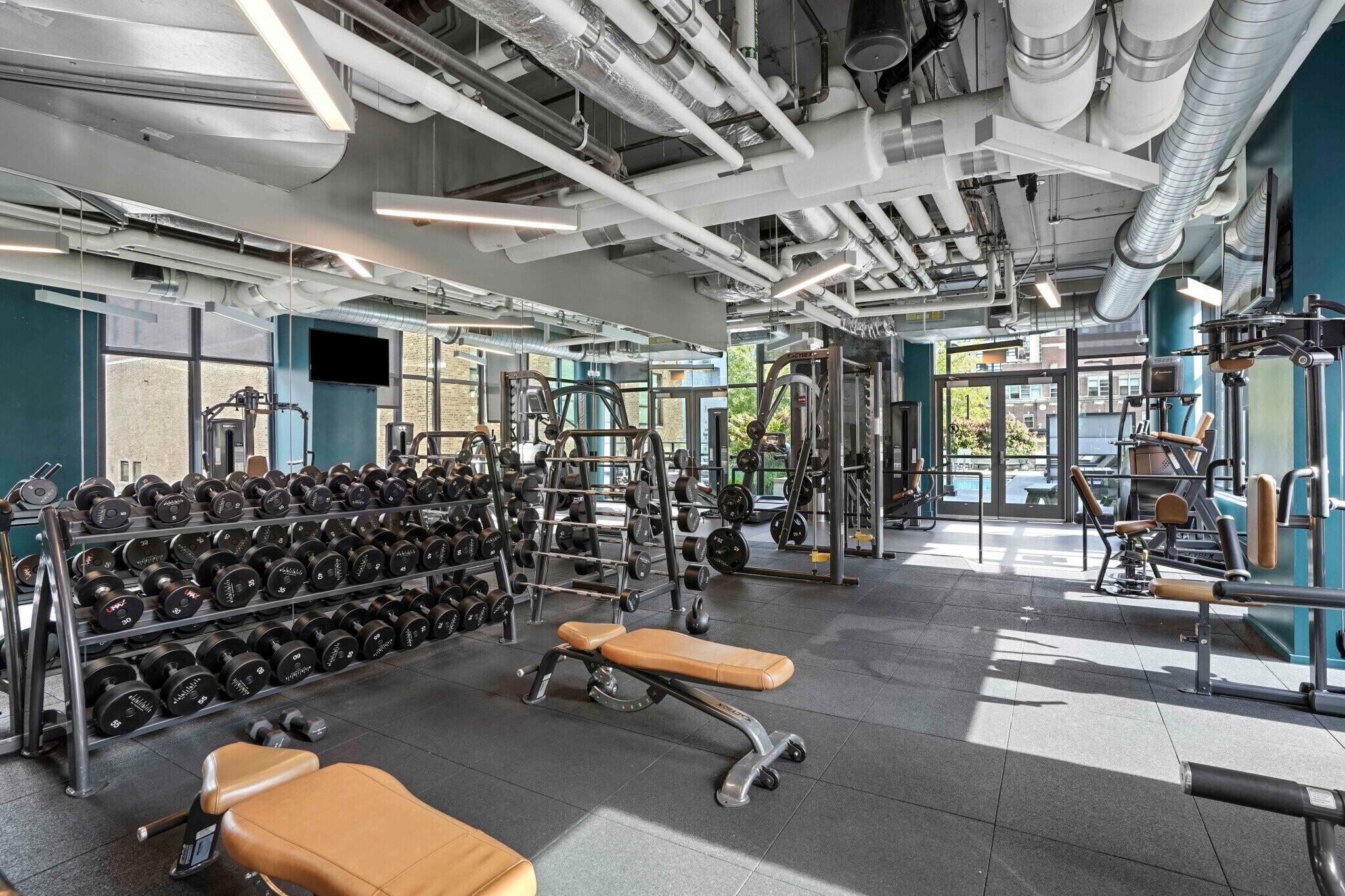 Building Photo - 167 W Superior St