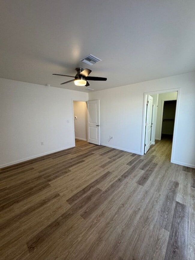 Building Photo - East- NEW BUILD 2 Bedroom rental homes!