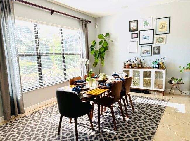 Building Photo - 21670 Red Latan Way