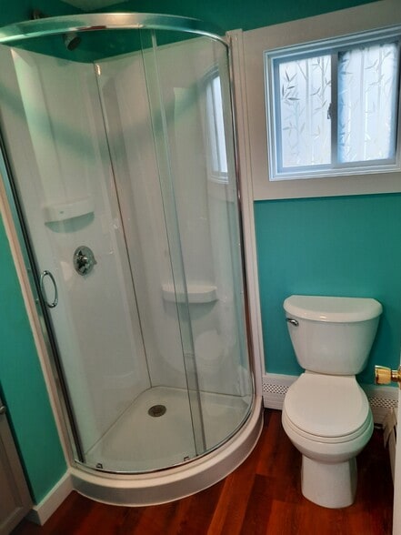 brand new bathroom - 86 Forest St