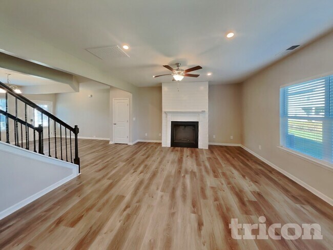 Building Photo - 3726 Pelham Wood Dr