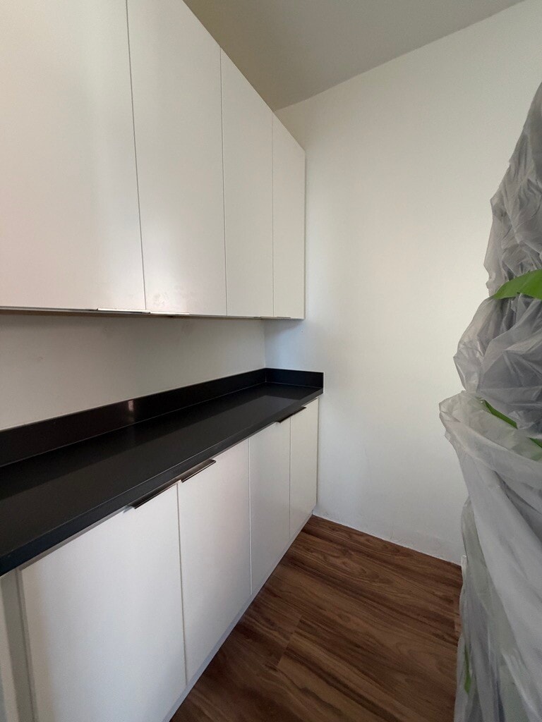 Remodeled kitchen - 700 Mason St