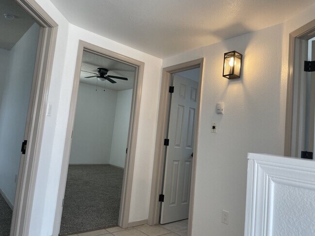 Building Photo - 12325 Tierra Arena Dr