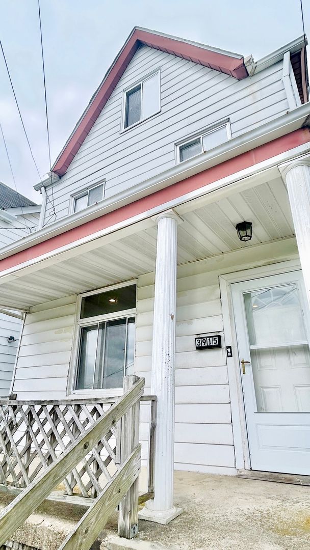 Primary Photo - Now Leasing: Beautiful 3-Bedroom Home l Ri...
