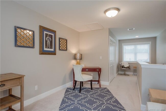 Building Photo - 24 Mill Pond Dr