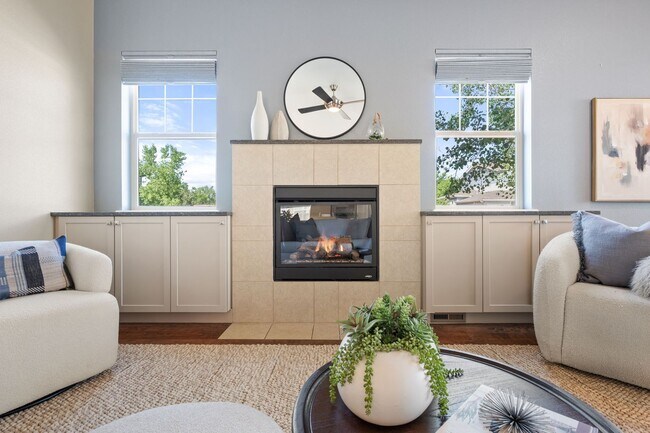 Building Photo - 742 Meadowlark Ln