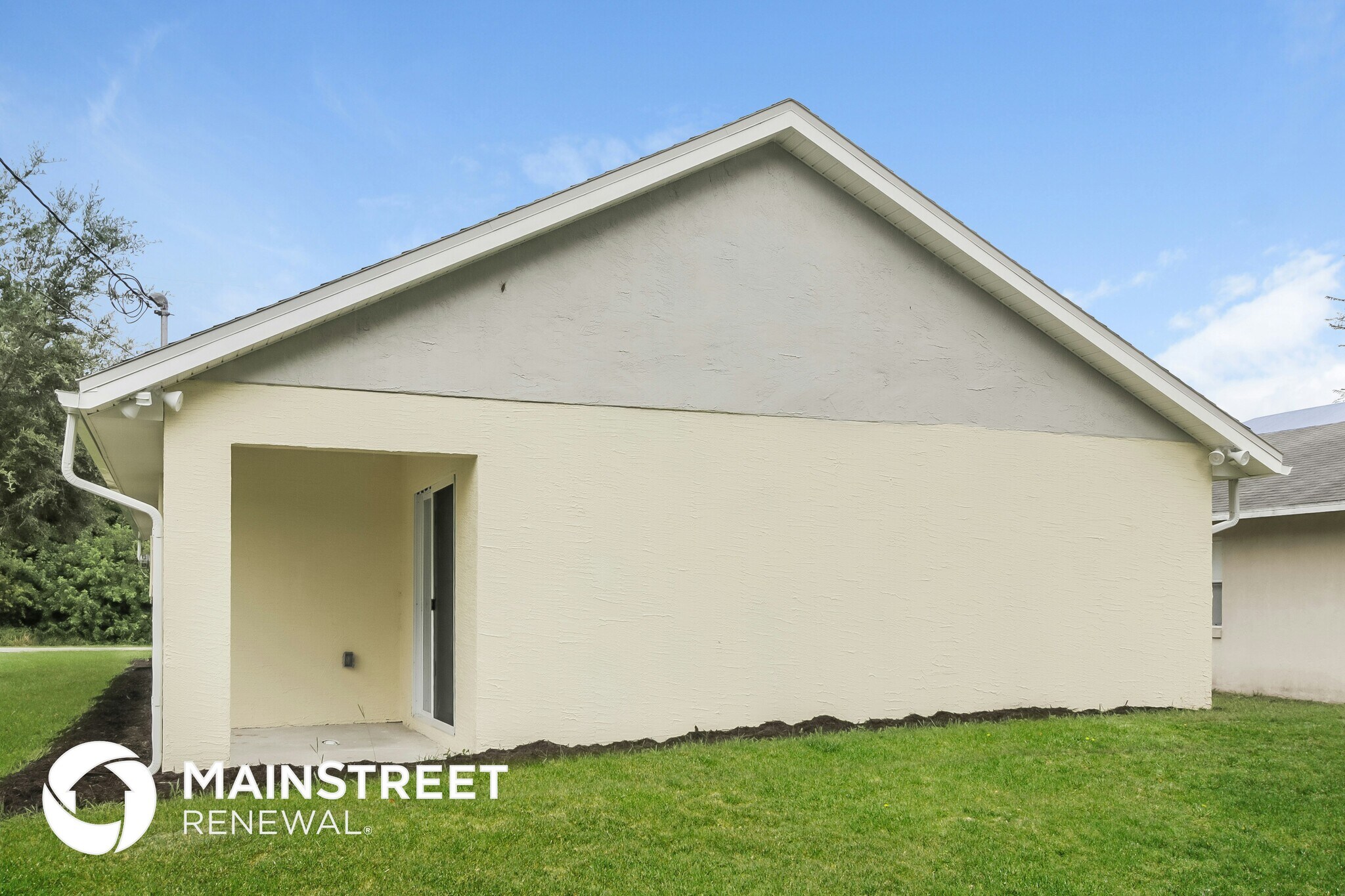 Building Photo - 312 Oak St