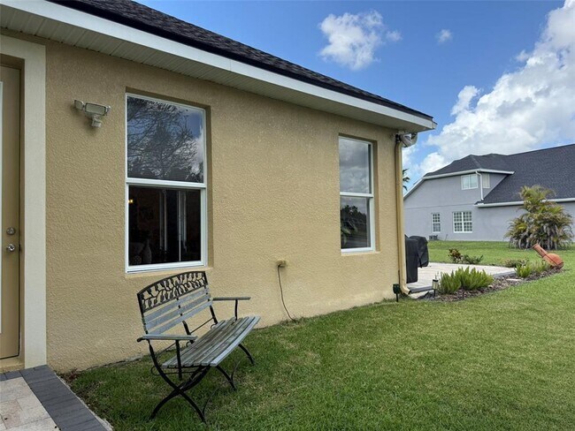 Building Photo - 4316 70th Ave E