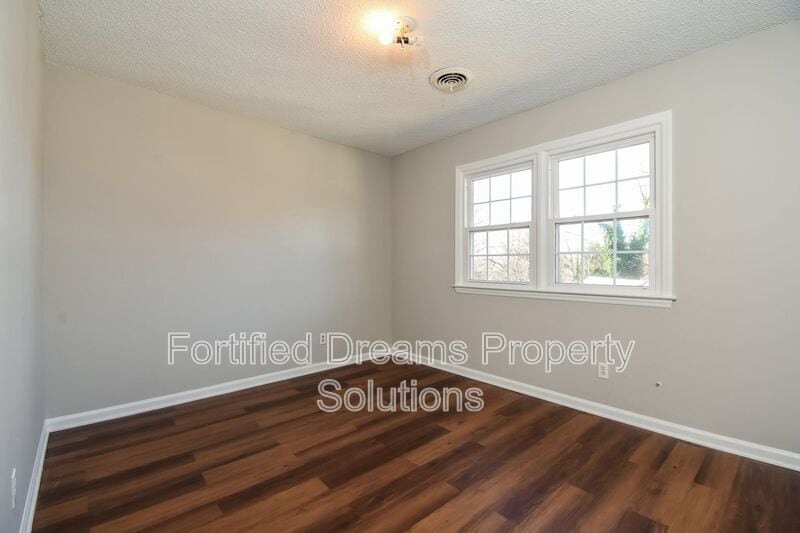 Building Photo - 4118 Causey St