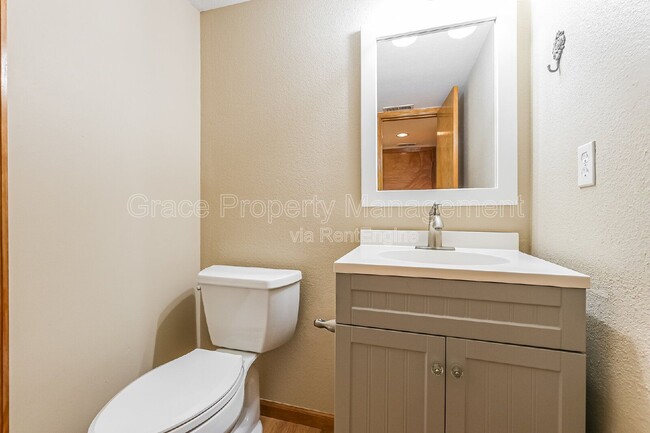 Building Photo - 2329 Alpha Ct