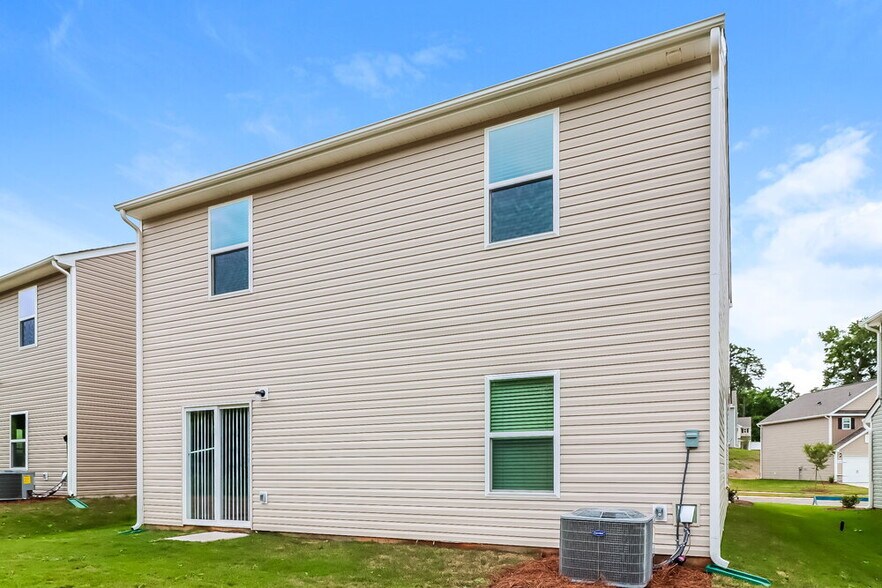 Building Photo - 8037 Moose Crk Dr