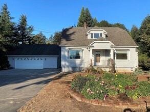Building Photo - Step Back In Time with this Vintage Sherwood Farm House - Private Backyard.