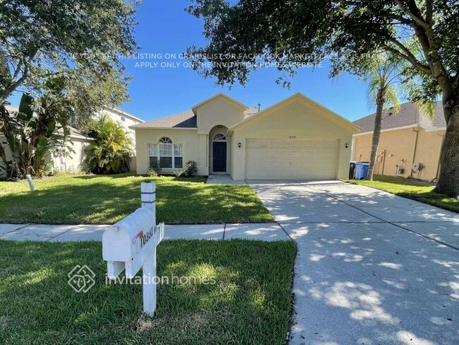 Building Photo - 10332 Goldenbrook Way