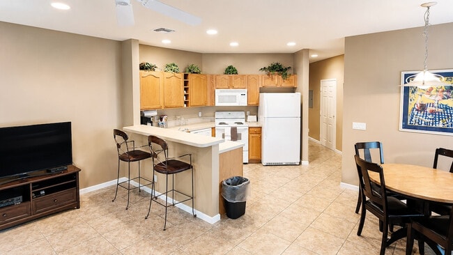 Building Photo - 8401 Mulligan Cir