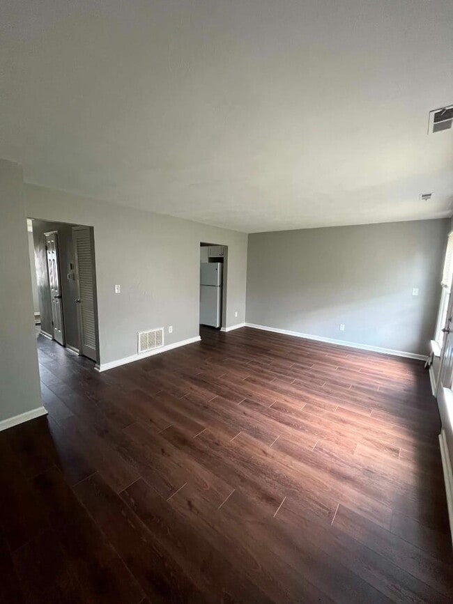 Building Photo - 1041 Wickford Ct
