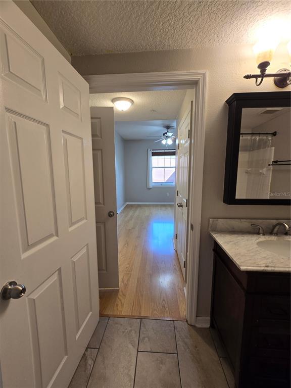 Building Photo - 1910 E Palm Ave