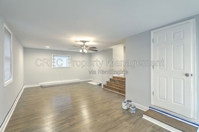 Building Photo - 1133 Brody Ave