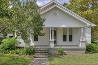 Building Photo - 308 Elm Ave