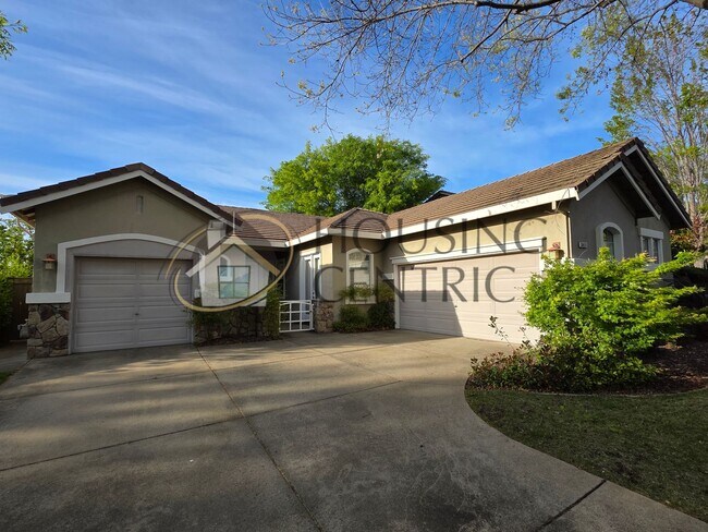 Building Photo - Beautiful Single Story Rental in Gated Serrano Community!