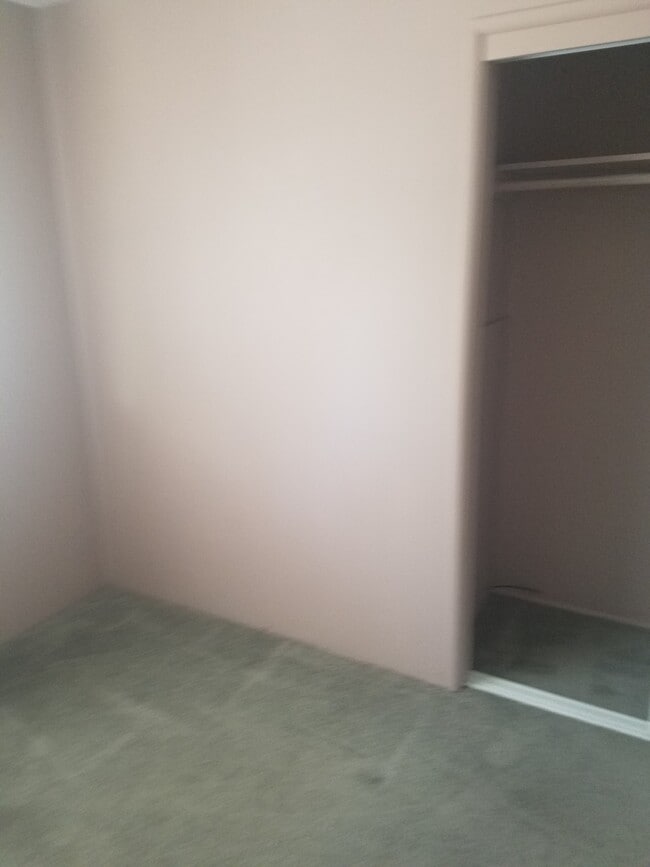 Building Photo - STATUS:AVAILABLE  |R136a| $1795