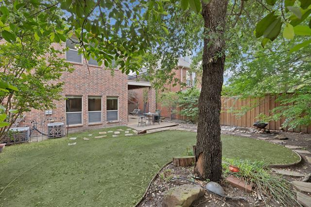 Building Photo - 9405 National Pines Dr