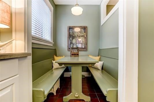 Building Photo - 219 Riverside Dr