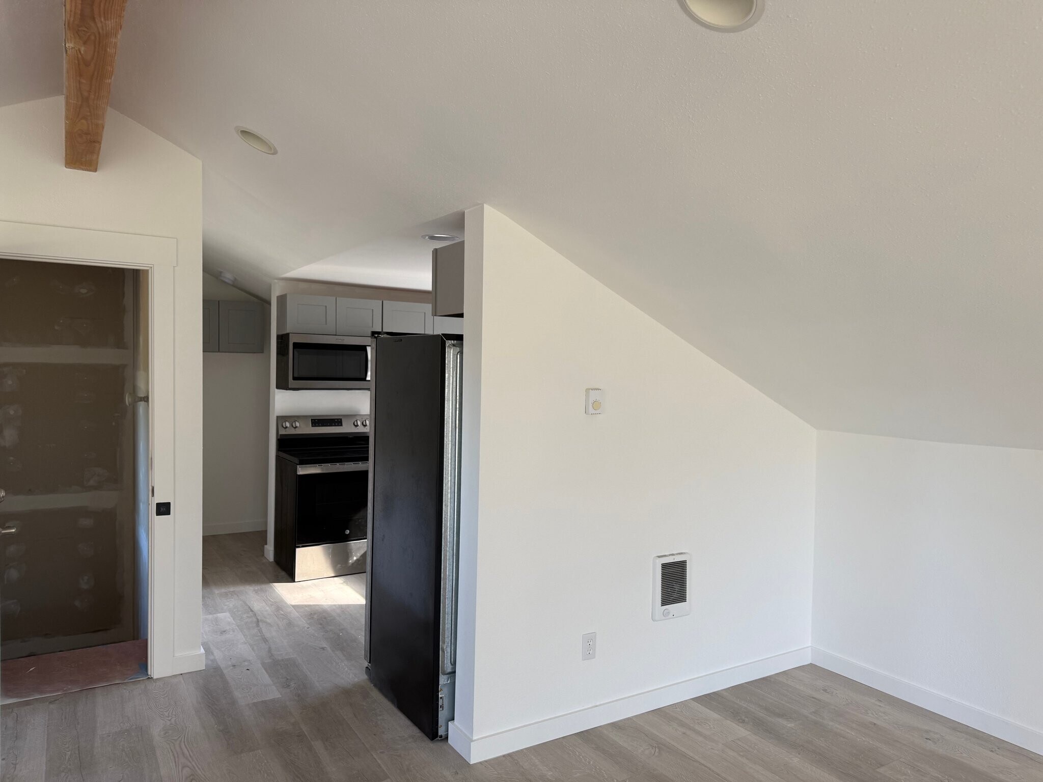 Building Photo - 1601 N 4th Ave