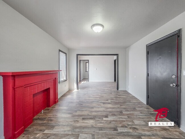 Building Photo - ozy 2-Bedroom Home in NE OKC – Affordable ...