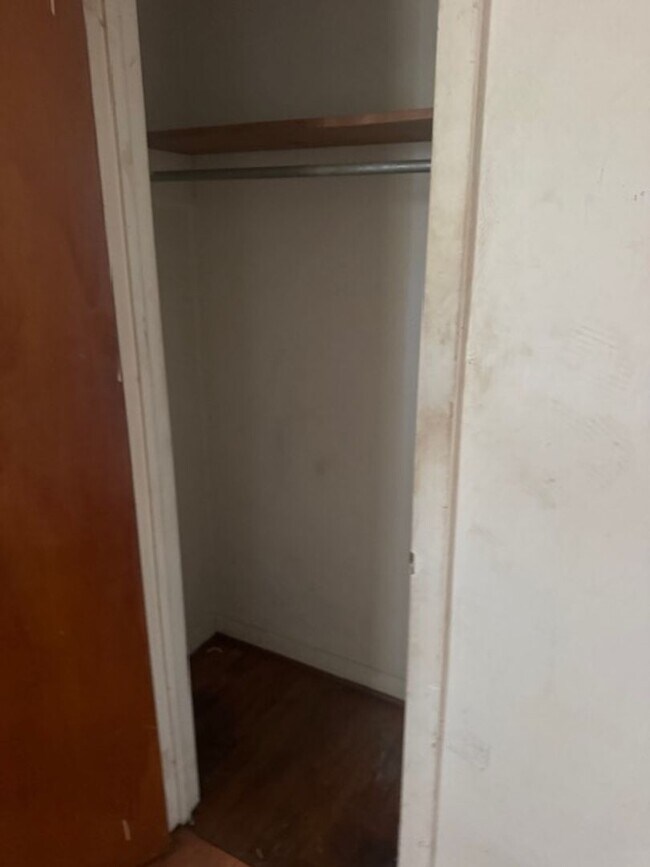 Building Photo - Owner Financing / Easy Path To Being A Homeowner