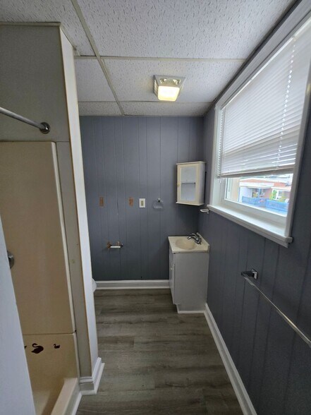 Building Photo - 8 St John St