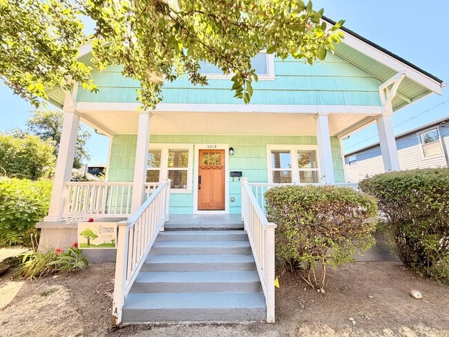 Building Photo - 2 Weeks Free! Charming Craftsman with Solar Savings, Hardwood Floors, and Private Backyard - Move...