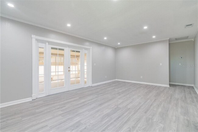 Building Photo - 14729 Tall Tree Dr