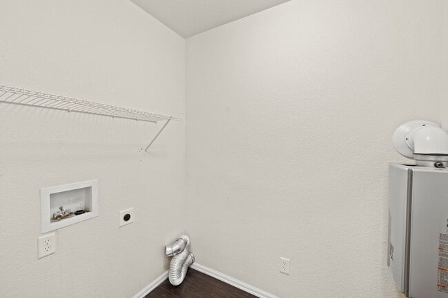 Building Photo - 2217 Inspiration Ln