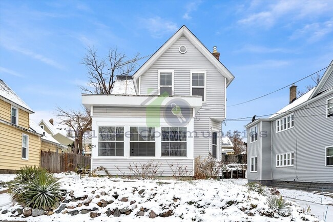 Primary Photo - 655 High St SW