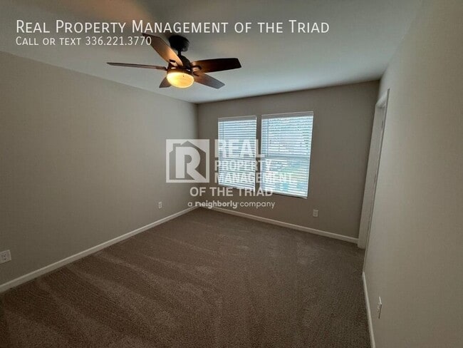 Building Photo - 2385 Dukes Hollow Ct