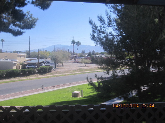 Building Photo - Langley Gardens Condo