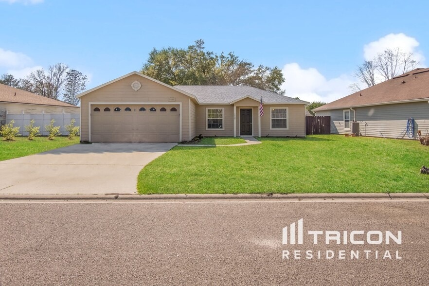 Primary Photo - 1598 Marble Lake Dr