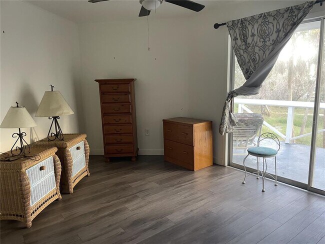 Building Photo - 7215 Manasota Key Rd