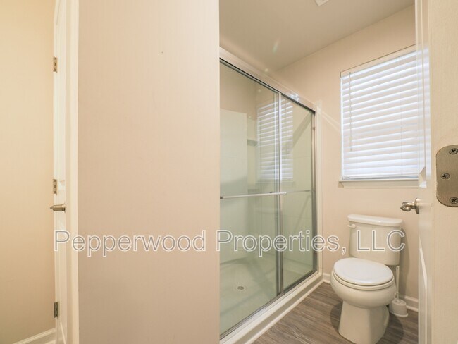 Building Photo - 311 Weststone Walk