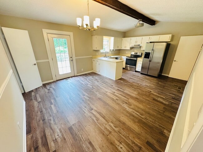 Building Photo - FOR LEASE- SINGLE-FAMILY HOME IN Mt Juliet
