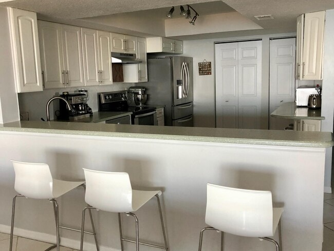 Building Photo - 1835 S Atlantic Ave