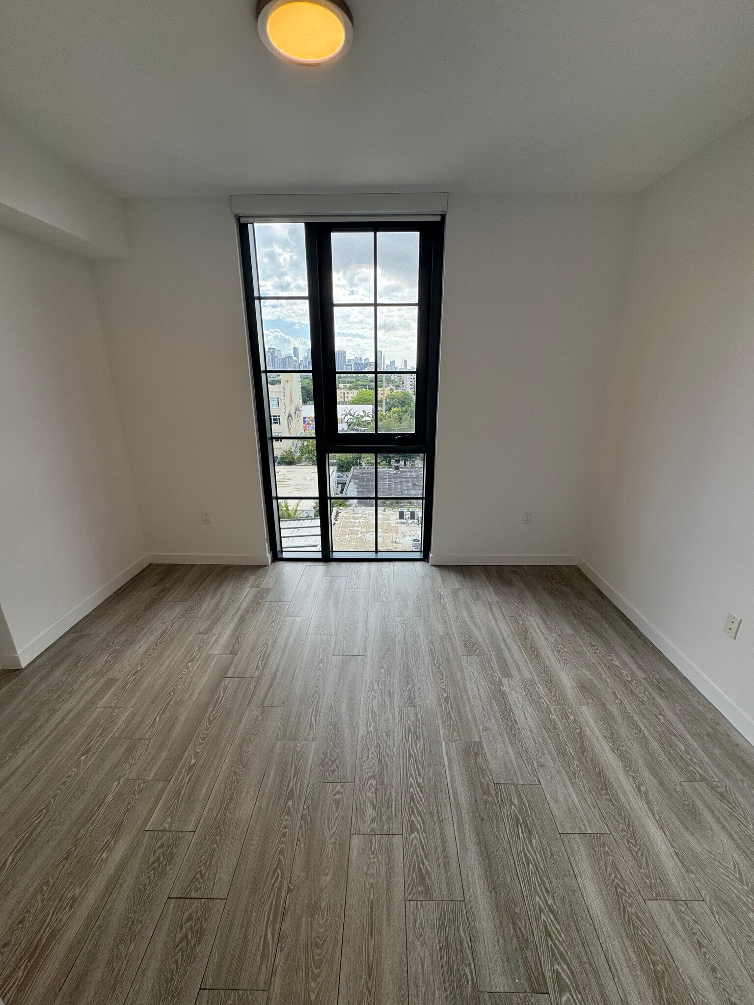 Building Photo - 111 NW 27th St