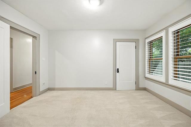 Building Photo - 3709 W 7th St