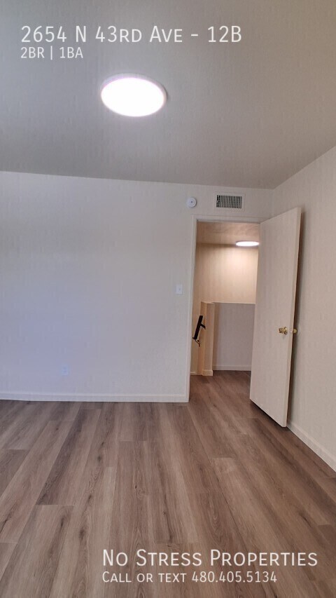 Building Photo - 2654 N 43rd Ave