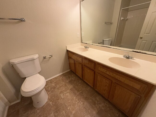 Building Photo - 4002 Eula Bea Ct